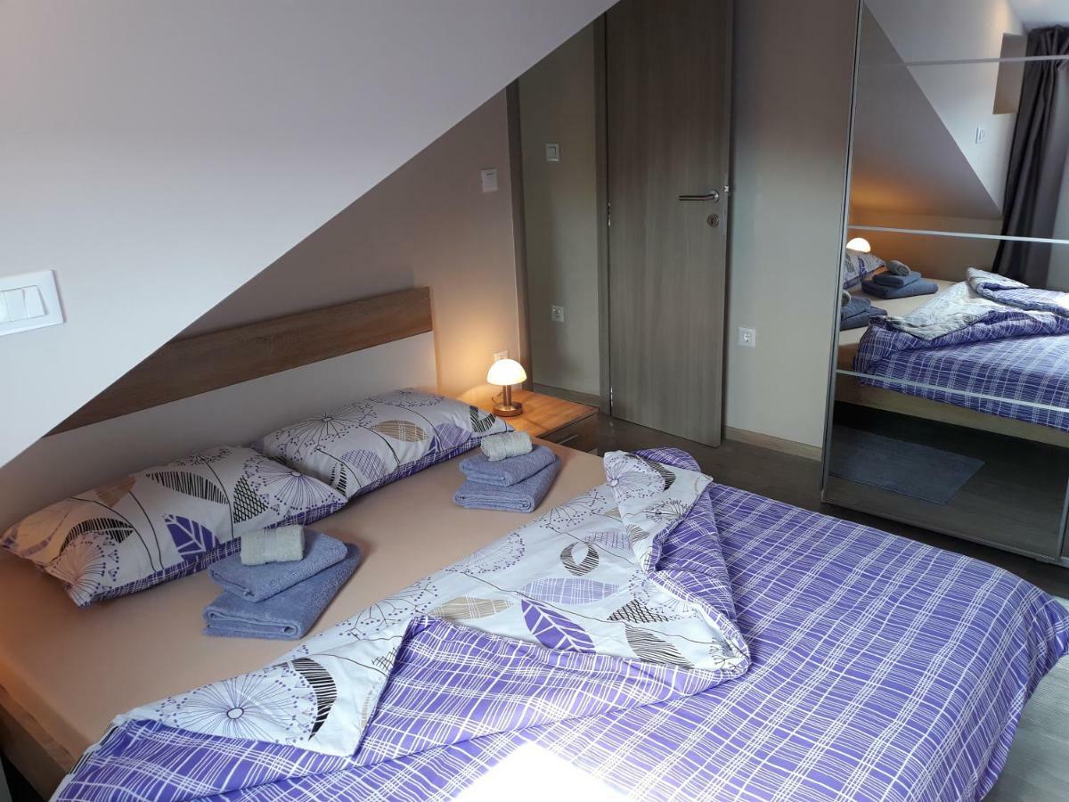 Center Apartment Dalu プーラ エクステリア 写真